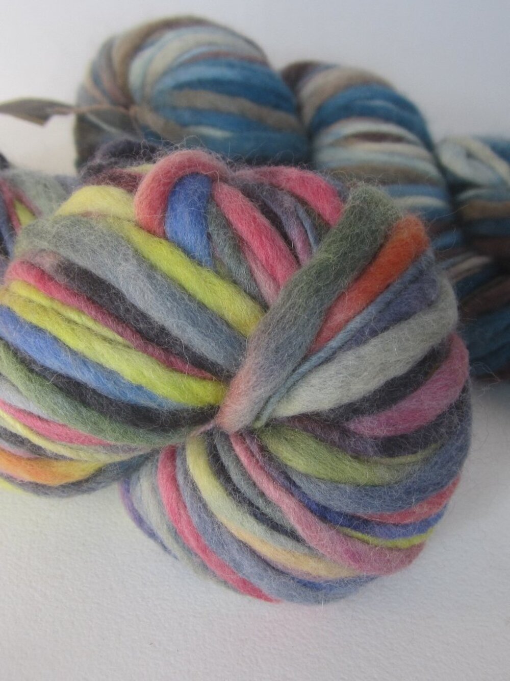 Lot 2 Skeins Aslan Trends Los Andes Wool 1346 Blue 1325 Multicolor Super Bulky